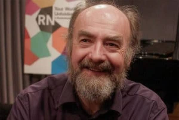 Fintan Vallely